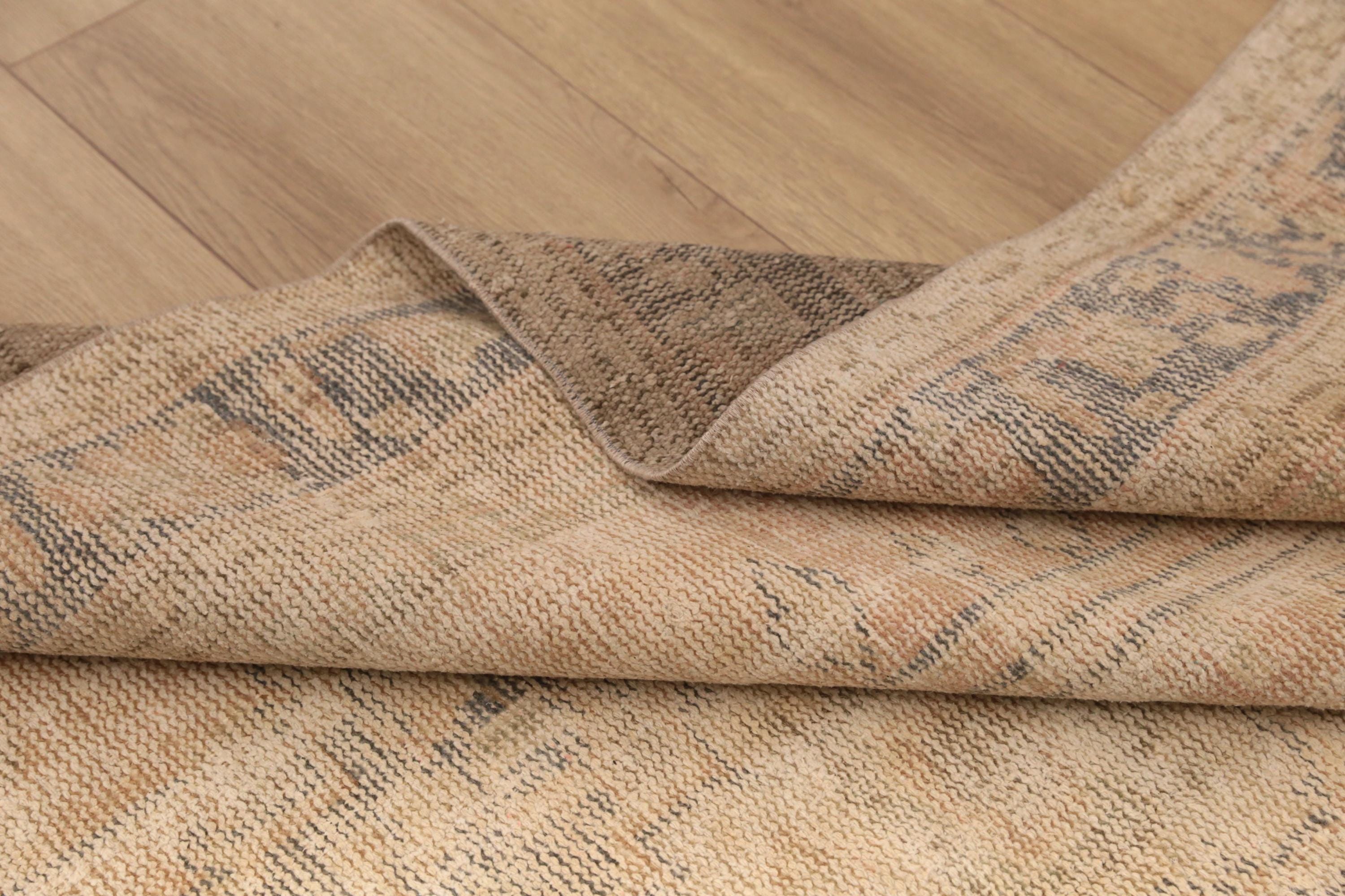 寝室用ラグ、ニュートラルラグ、ウシャックエリアラグ、東洋トルコラグ