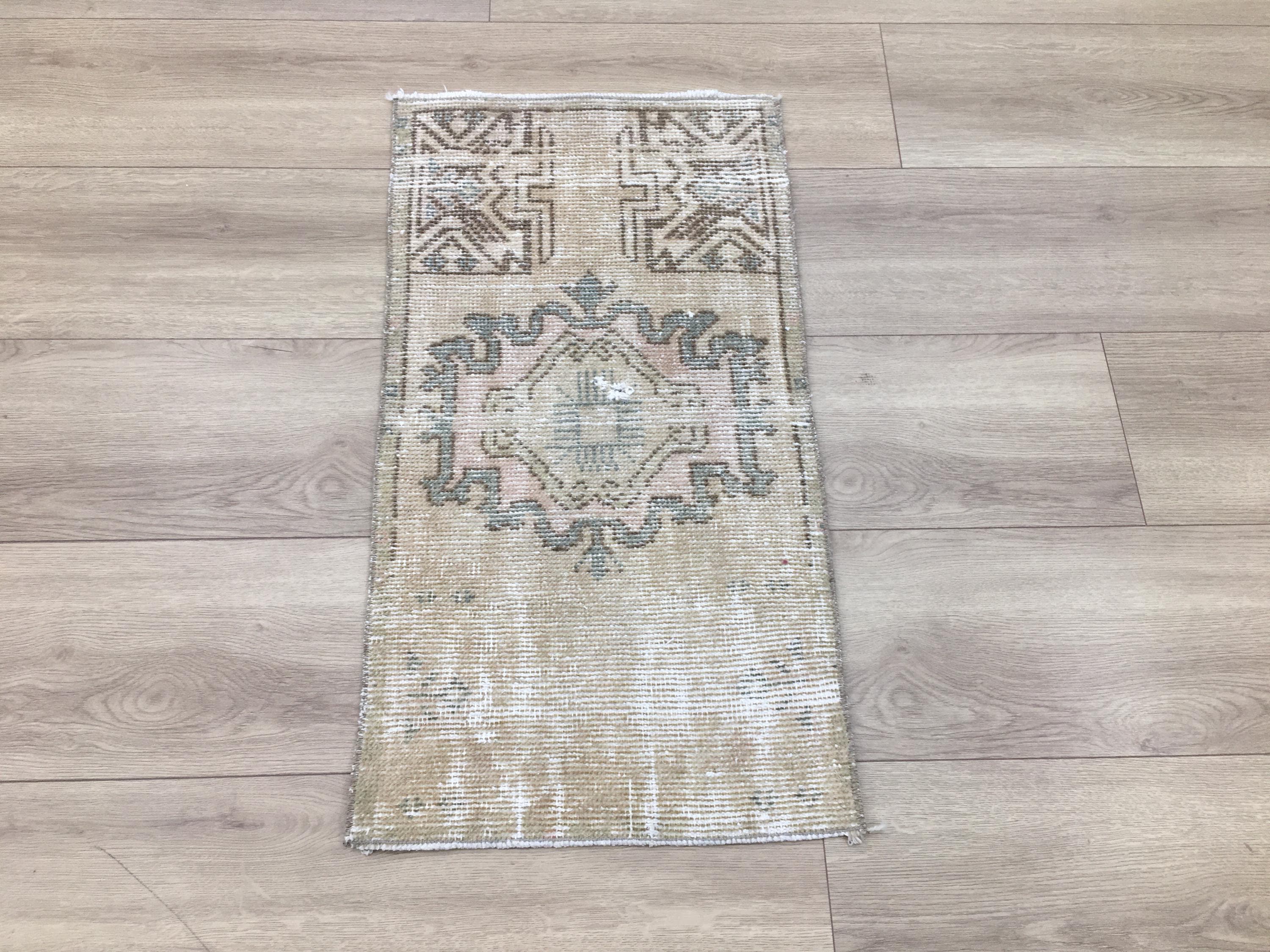 ＊ヴィンテージラグ トルコラグ スモールラグ Vintage rug 14＊ ヴィンテージラグ トルコラグ スモールラグ Vintage rug 14