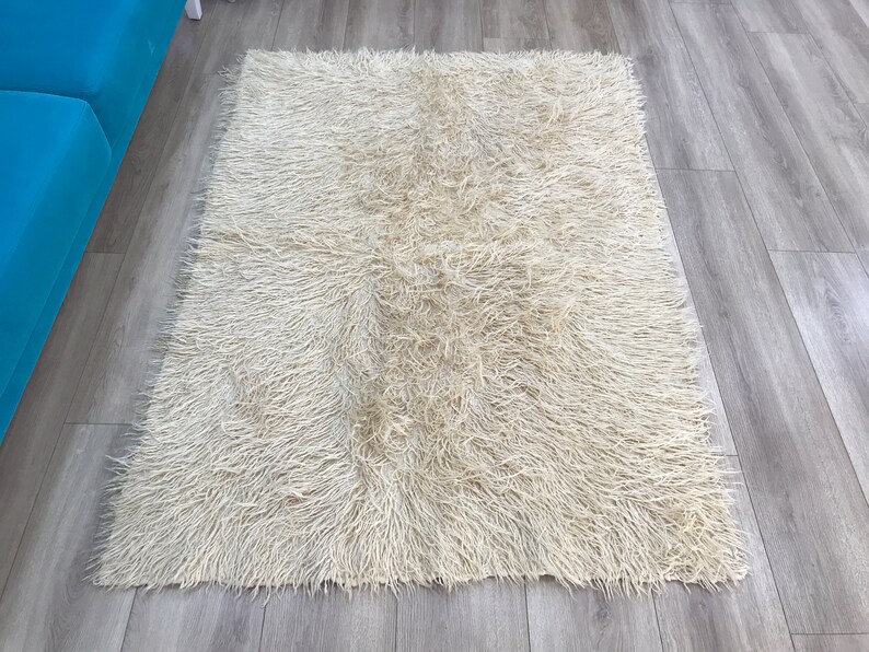 Soft rug, Furry rug, Turkish wool rug, Area rug, Tulu rug, Vintage rug, Beige rug, Rug for nursery, Scandinavian decor, 3.8 x 5.7 ft RK 5521 画像 3