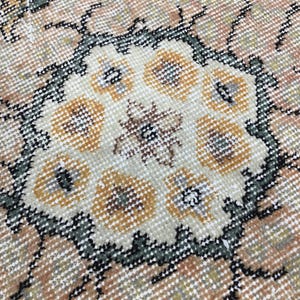 Pink area rug, Handknotted rug, Turkish rug, Worn rug, Livingroom rug, Floral rug, Bedroom rug, Antique rug, Cotton rug, 3.9 x 7 ft, RK 6863 image 5