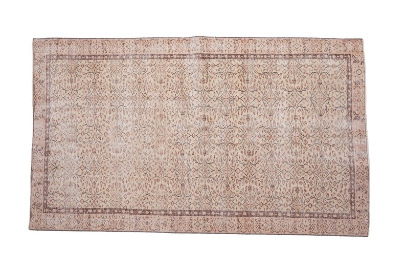 Oatmeal Floral Rug | 5.1x8.4 ft Living Room | Distressed Vintage Turkish Wool image 3