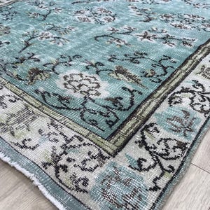 Light teal rug, Traditional rug, Turkish wool rug, Primitive rug, Rug for living room, Vintage rug, Gothic rug, 5.7 x 9.6 ft, RK 5924