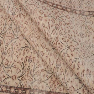 Oatmeal Floral Rug | 5.1x8.4 ft Living Room | Distressed Vintage Turkish Wool image 10
