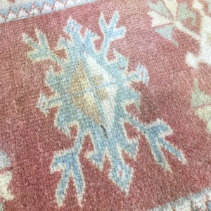 Terracotta Medallion Rug | 3.9x6.2 ft Bedroom | Faded Vintage Oushak Carpet image 6