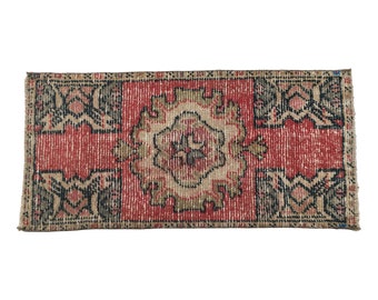 Floral Red Rug, Woven Small Rug, Turkish Rug, Movieroom Foot Rug, Vintage Rug, Antique Rug, Indoor Rug, Gothic Rug, 1.7 x 3 Ft Rug, RK 13377