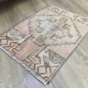 Turkish small rug, Outdoor rug, Vintage rug, Oushak rug, Entrance rug, Batmat rug, 1.3 x 1.8 ft, Wool rug, Kitchen rug, RK 10415