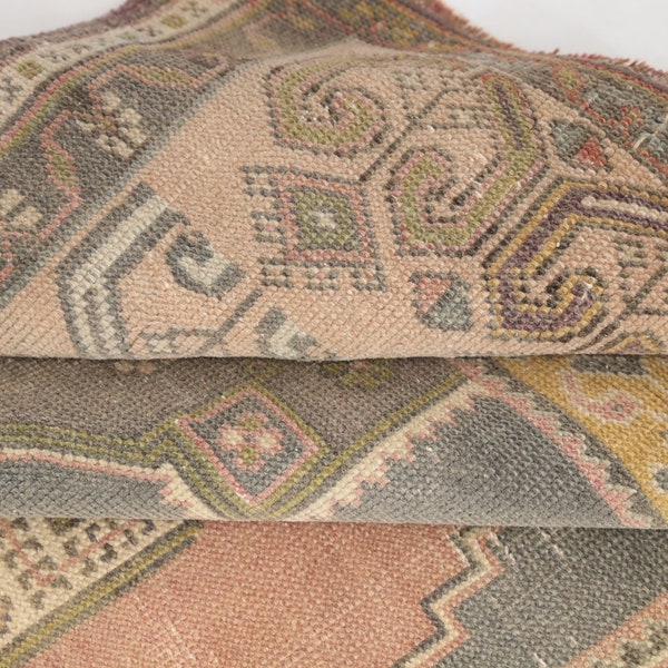 Turkish oushak rug, Low pile rug, Dining rug, Handmade wool rug, Frontdoor rug, Vintage rug, Entry rug, Used rug, 4.7x8.5 ft, RK 13410