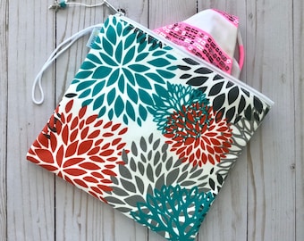 Water resistant bikini wet bag / swim bag