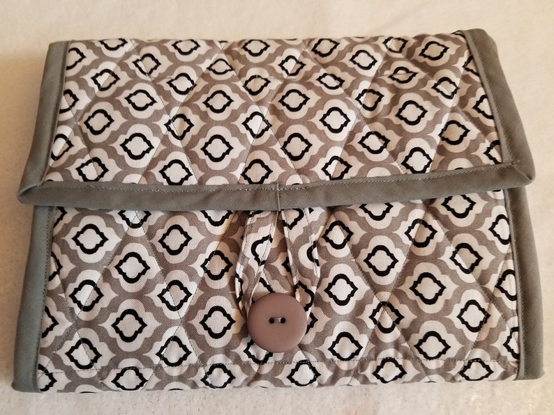 Tech Cord /& Accessory Rollup