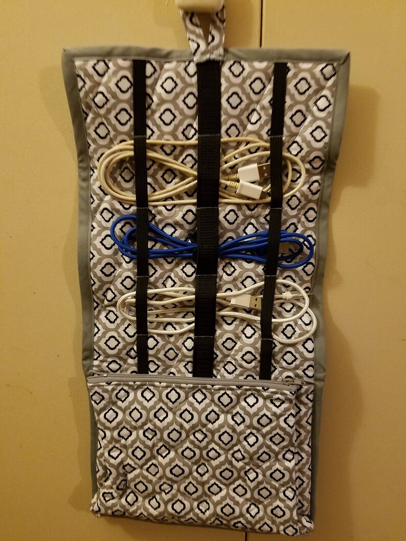 Tech Cord /& Accessory Rollup