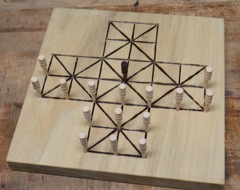 Fox and Geese an 18th Century Game Reproduction