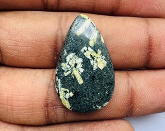 Cabujón de pera con escritura china natural: piedra preciosa para joyería (29 x 17 x 4 mm)