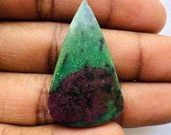 Birne Rubin Zoisit Cabochon - Natürlicher Edelstein (38X22X5 mm)