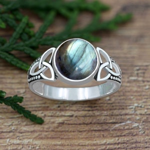 Labradorite Ring, Blue Fire Labradorite Ring Labradorite Sterling Silver Ring Labradorite Celtic Knot Ring, Labradorite Ring For Men & Women
