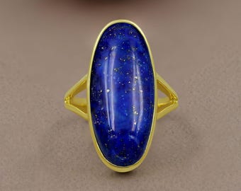 Anillo de lapislázuli hecho a mano: latón bohemio bañado en oro amarillo de 14 k
