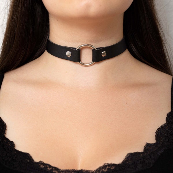 Mini Silver O Ring Choker | Faux Leather