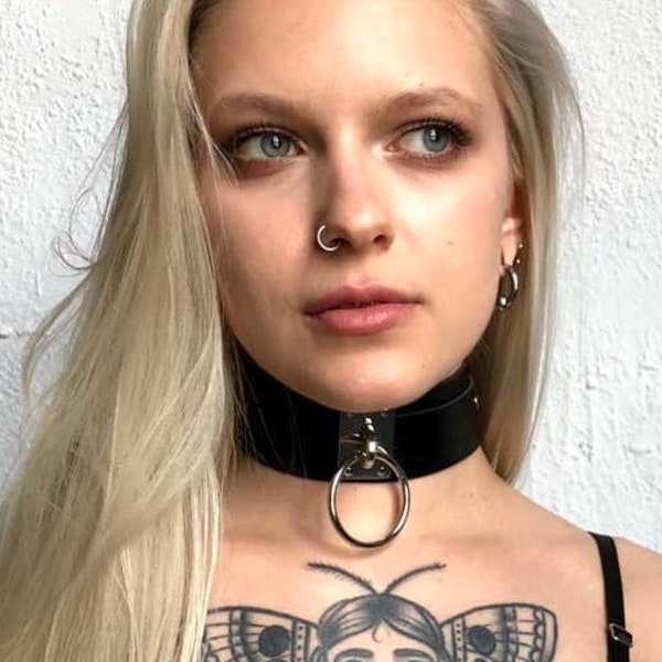 O Ring Choker | Faux Leather Gothic Collar