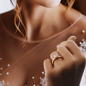 1 Carat Lab Grown Diamond Ring, Moissanite Engagement Ring, Round Cut, 14k Solid Gold, Lab Created Proposal Ring for Women, IGI Certified image 8