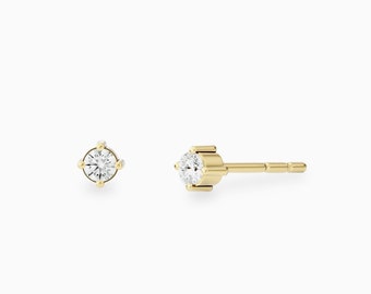 Diamond Stud Earrings, 4 Prong set Diamond Earrings, Diamond Solitaire Earrings, 14k/18k Yellow/Rose/White Gold Earrings, Tiny Gold Earring