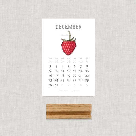 2024 Calendar: Berries / Food Illustration / Fruit / Strawberry / Raspberry  / Blackberry / Juniper / Huckleberry / Lingon / Sloe / Berry 