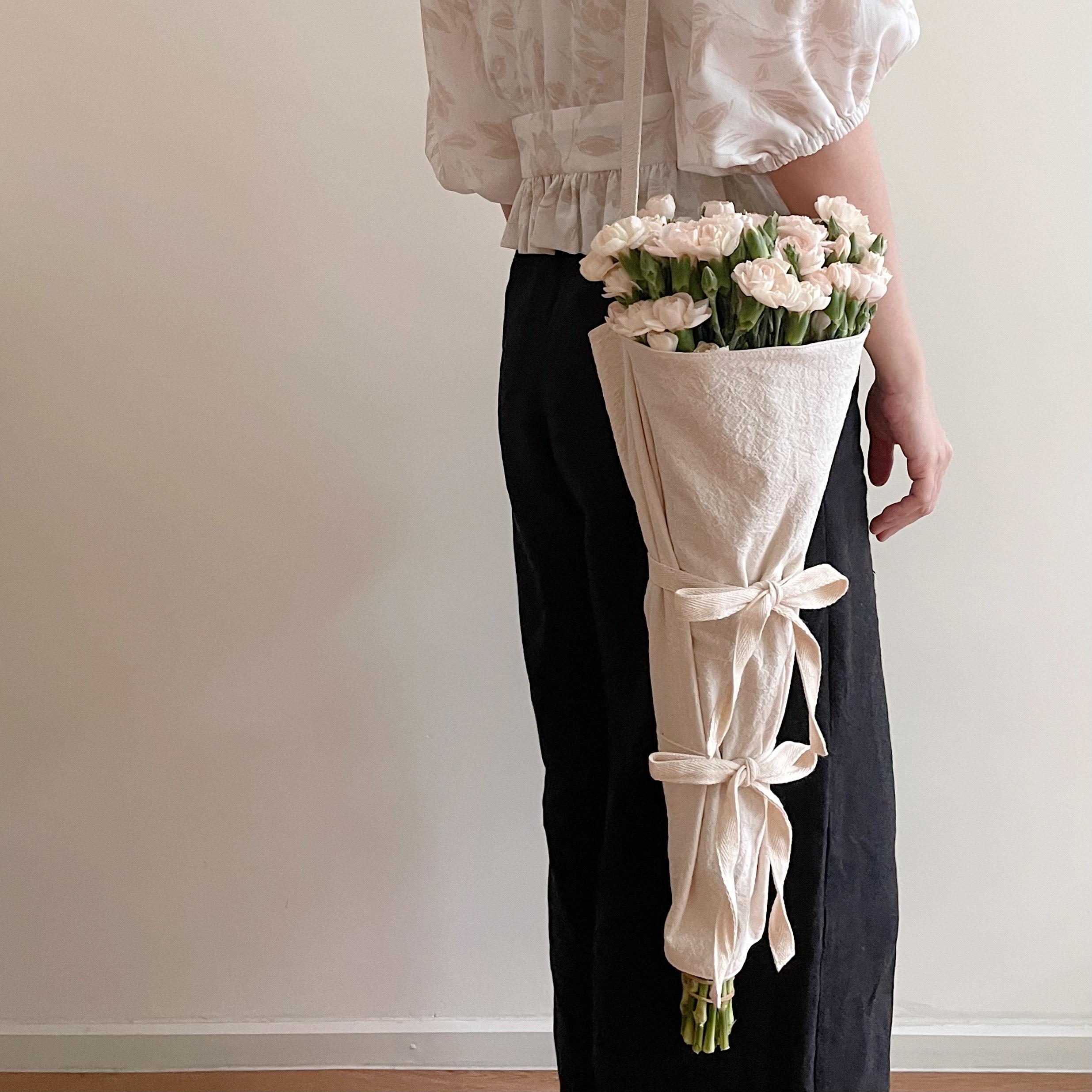 Reusable Flower Tote - Natural | Cotton Bouquet Sleeve | Flower Picking Carrier | Harvesting Bag | Foraging Bag | Gift for Gardener