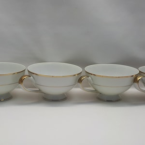 Mikasa Doric 5429 Fine China Tea Cup White With Gold Trim Set Of Four
