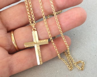 chunky gold cross necklace