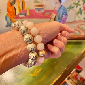 Chinoiserie White & Gold Bead Stretch Bracelet image 9