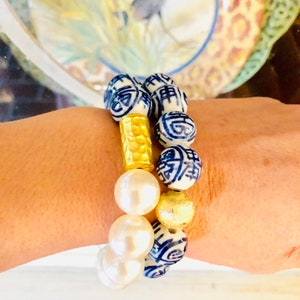 Chinoiserie Blue and White Stretch Bracelet