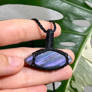 Purple labradorite macrame necklace with fully adjustable length