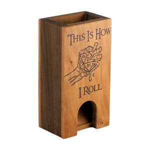 Torre per dadi D20 DnD in legno, How I Roll, lanciadadi portatile con dado a 20 facce per configurazione di gioco TTRPG, regalo per giocatori DnD per marito, figlio, papà