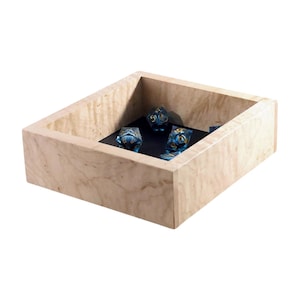 Bandeja de dados de arce para DnD, Pathfinder, Shadowrun TTRPG, Bunco, Yahtzee, regalo del Día de la Madre para gamers, bandeja portátil de madera para liar D20.