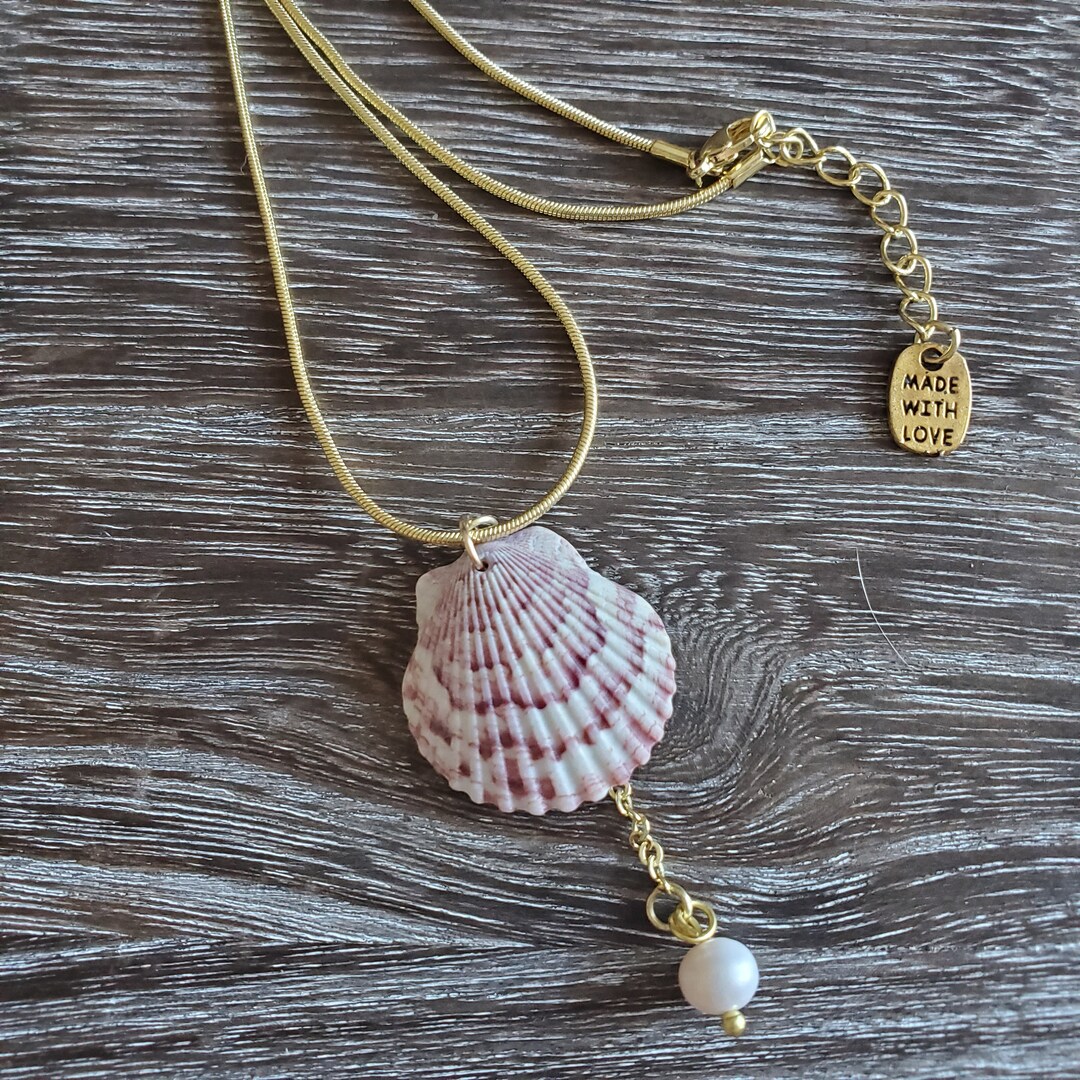 Purple Calico Seashell and Cultured White Freshwater Pearl - Etsy