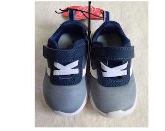Wonder Nation Sneakers - Size 4