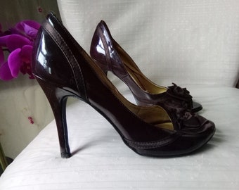 Mandee Lady's Brown Patent Heels