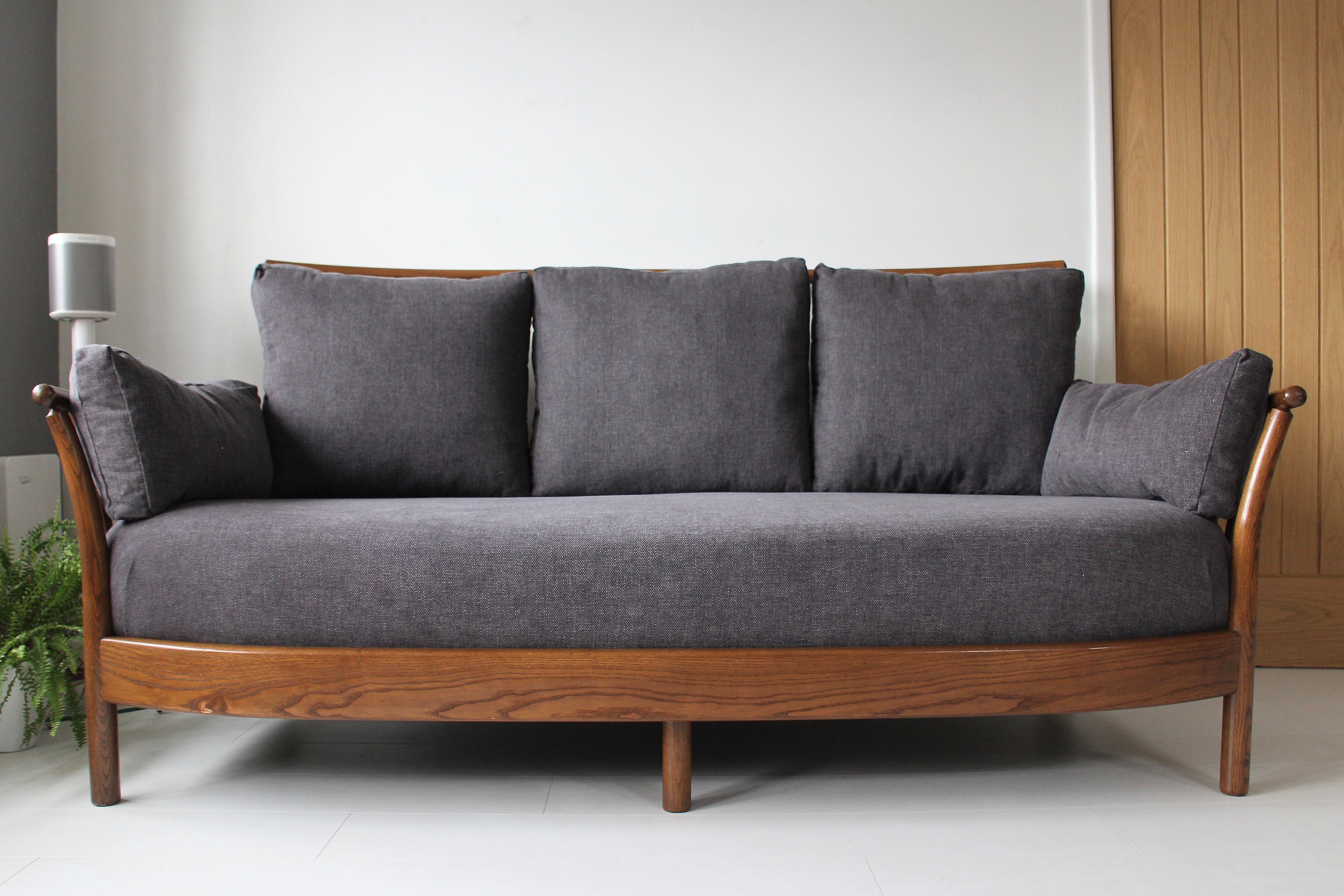 Ercol renaissance 3 seater cheap sofa