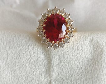 Anillo Diana de rubíes y diamantes, plata 925, chapado en oro auténtico de 18 quilates / baño de rodio blanco.