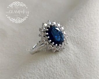 Anillo Diana, zafiro y diamantes, plata 925, chapado en rodio blanco.