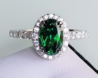 Emerald oval ring : Halo oval simulated emerald engagement ring in Solid 925 sterling silver, rings for women, promise ring, halo oval ring