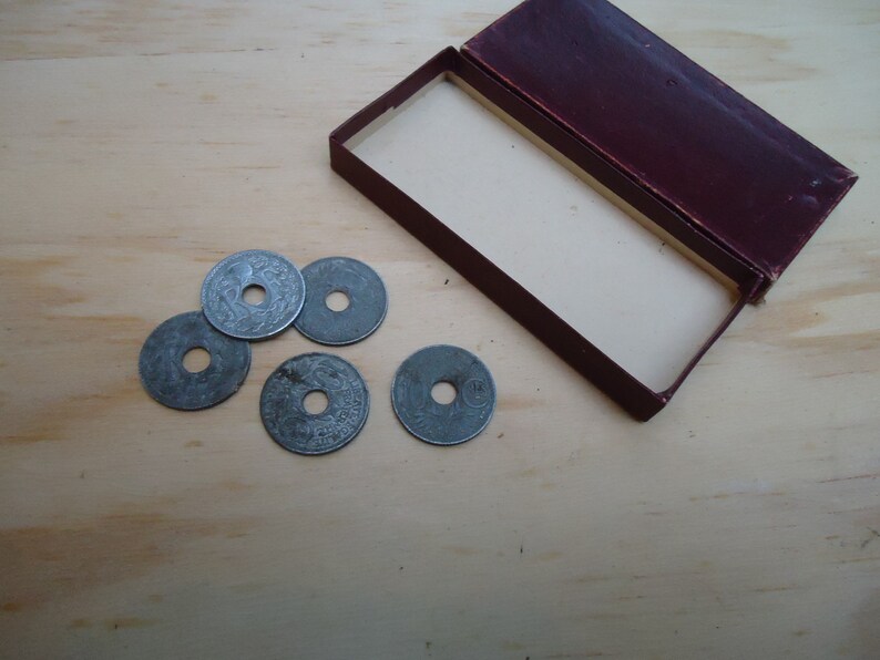 5 antike französische Münzen mit einem Loch in der Mitte mit Etsy 5 antike französische Münzen mit einem Loch in der Mitte mit Etsy