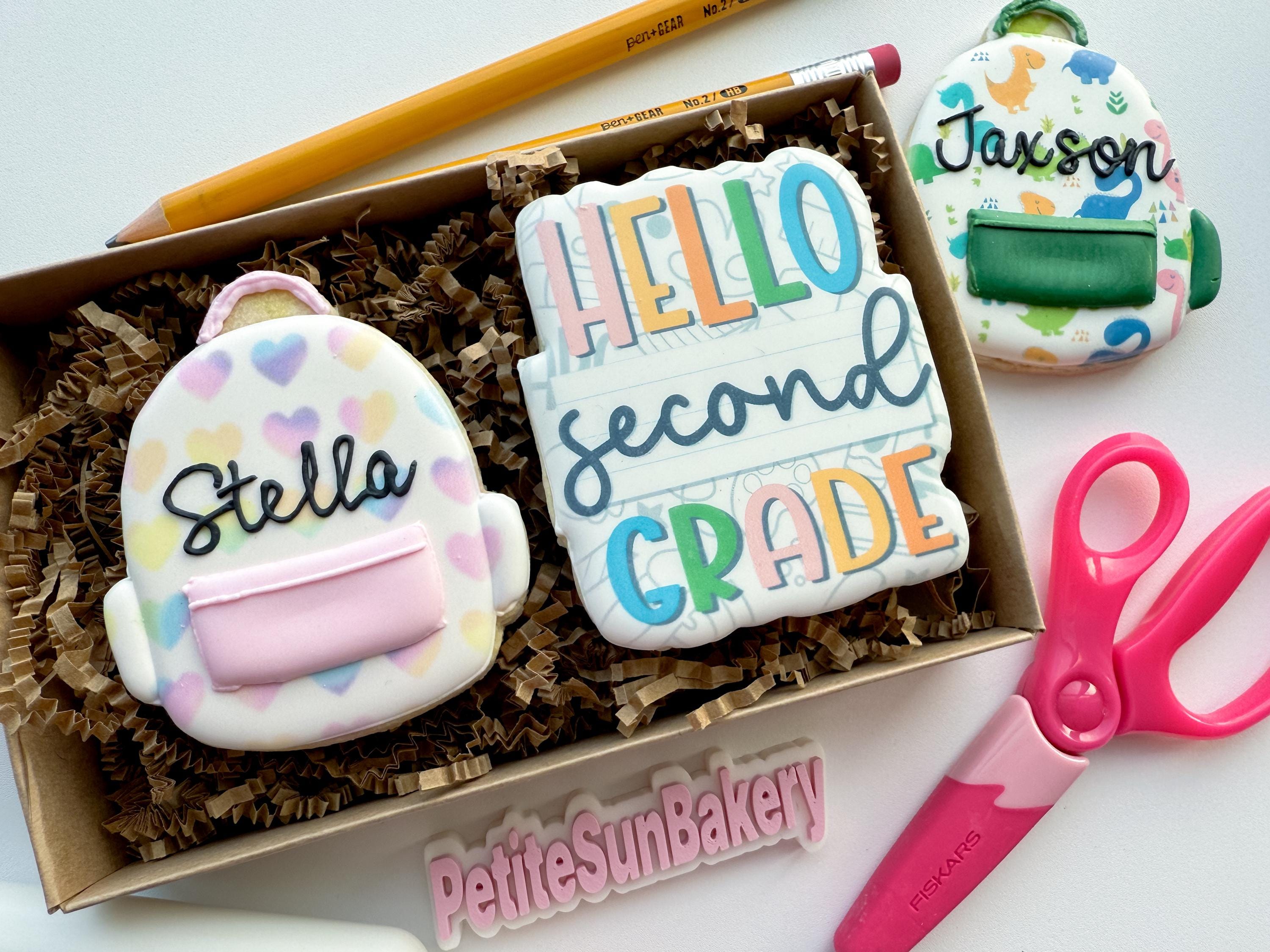 Back to School personalized backpack cookie gift box for kids, cute custom name happy first day of school Photo Prop for granddaughter, 2ct