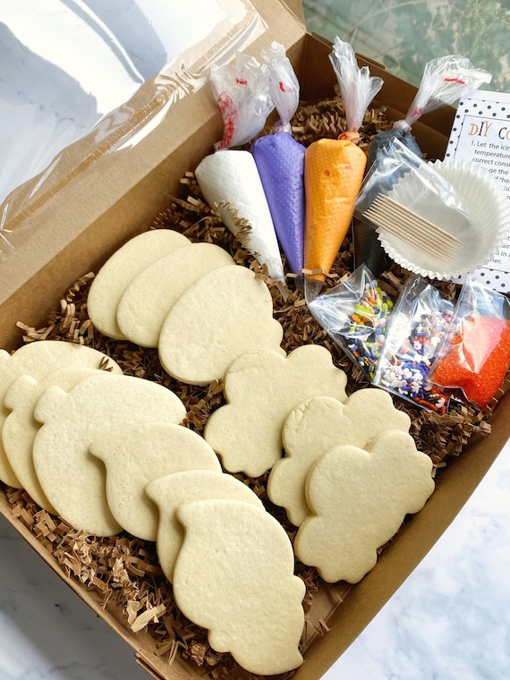 Halloween Cookie decorating kit DIY cookie kit Pastel