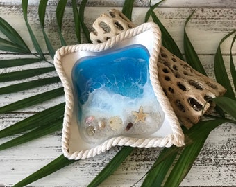 Beach Scene Resin Ring Dish: Coastal Jewelry Holder