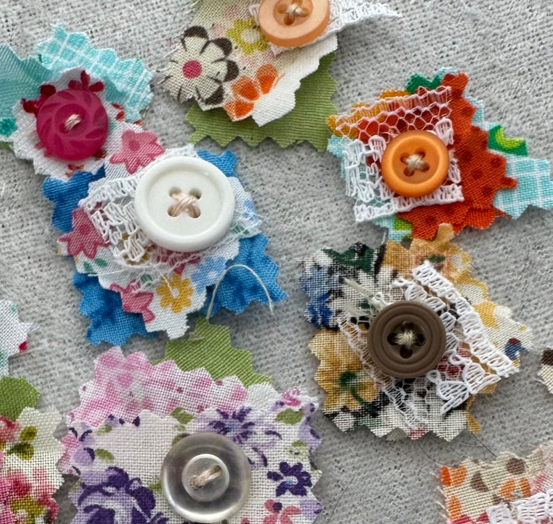 12 Mini Snippet Fabric Clusters (assorted Colors) Mini Collage for Junk ...