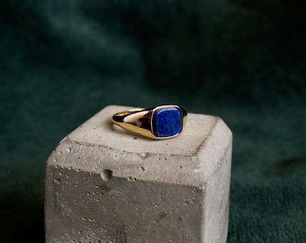 Lapis Lazuli Signet Ring& Gold Vermeil