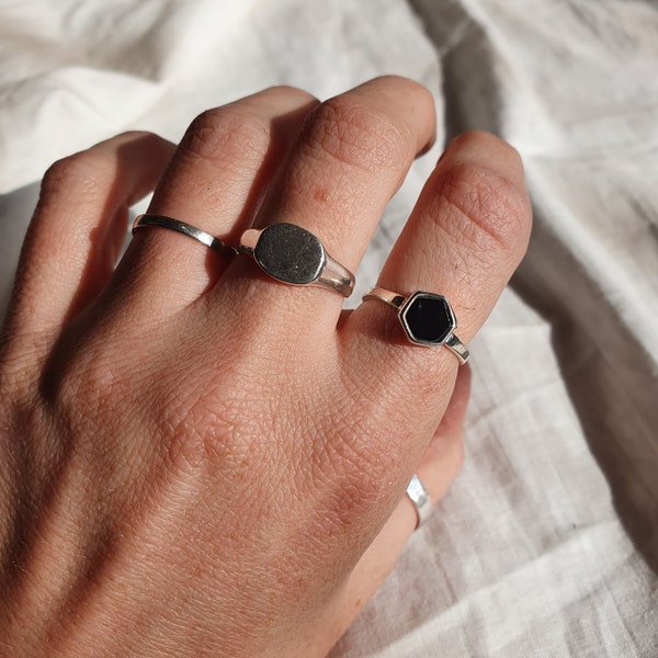 Balance Obsidian | Minimal | Stackable  Ring