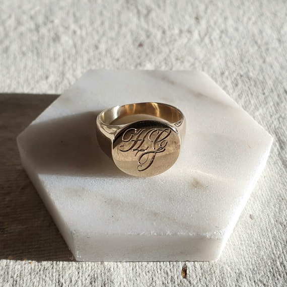 Wabi Signet Ring 9kt Solid Goldgold Vermeil and Sterling Silver - Etsy  Norway
