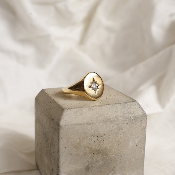 Diamond Star Signet Ring| Solid 18 Carats Gold - image 2