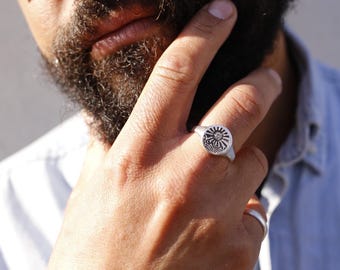 Sunburst Diamond Signet Ring & Sterling Silver