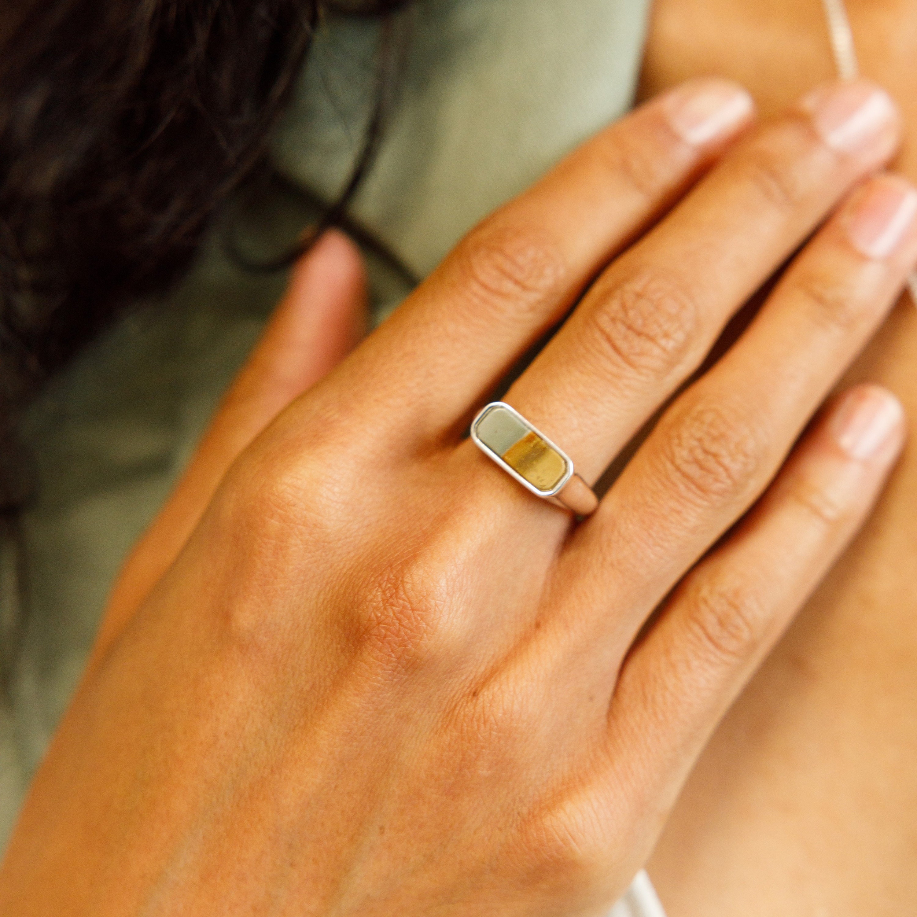 Native American Eye-catching Justin Wilson Vintage Morenci Turquoise Sterling Silver Ring Native American Eye-catching Justin Wilson Vintage Morenci Turquoise Sterling Silver Ring